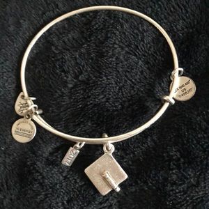 Alex and Ani Graduation 🎓 Cap Charm Bangle